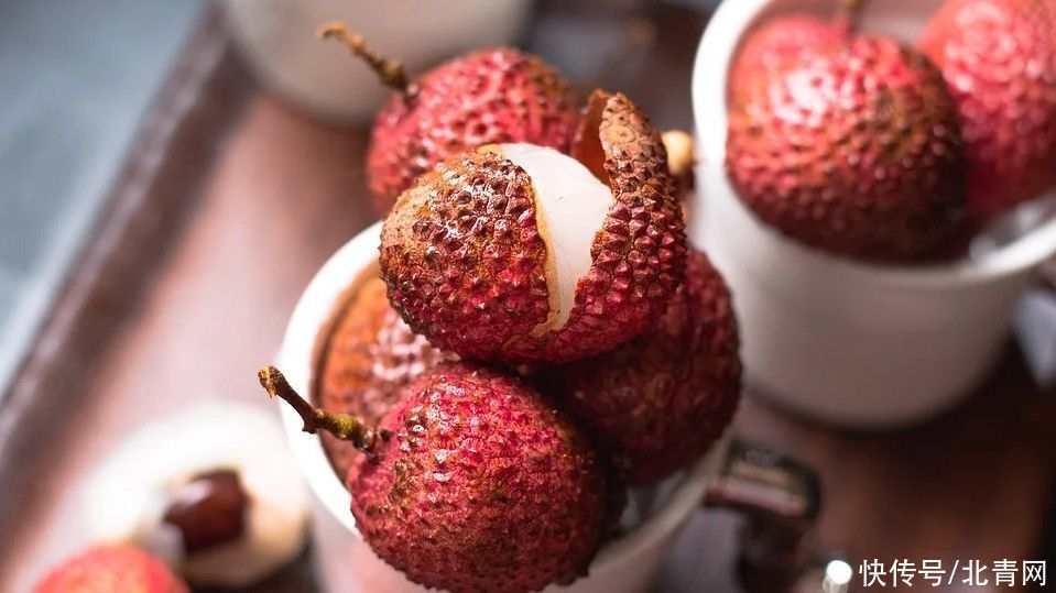 夏季佳果|这是夏季佳果，补肝养血安神益智，但尽量别这么吃