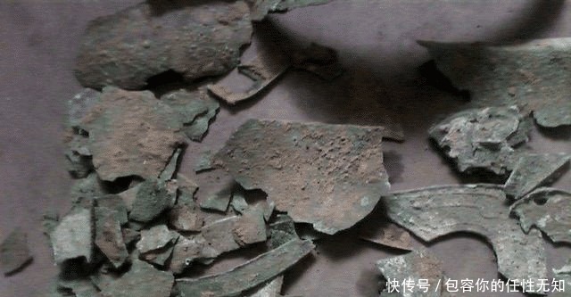 炸山发现青铜器,上报三次专家都说没古墓,最后上百件国宝被毁!