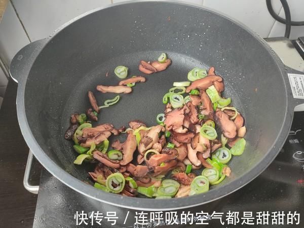 强身健体|70岁外婆雷打不动,3天吃1次它,眼不花耳朵灵,腿脚特利索