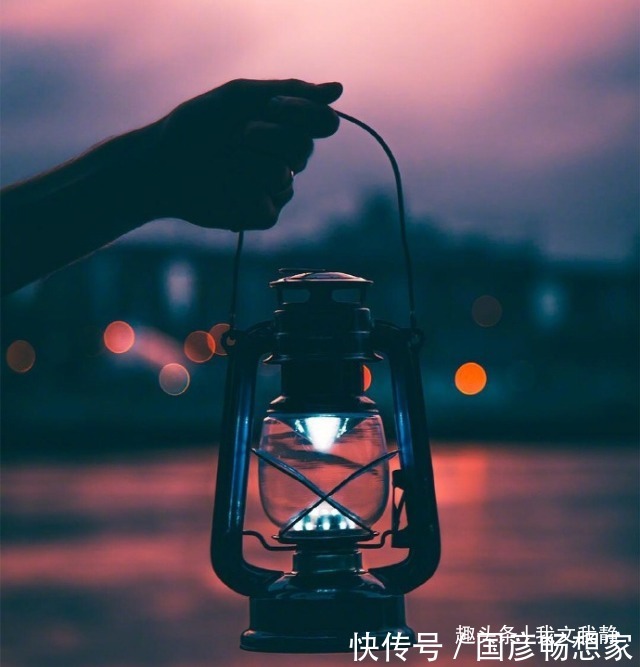 妻子怀孕五个月男人要求实行AA制,孩子生下来全家后悔了