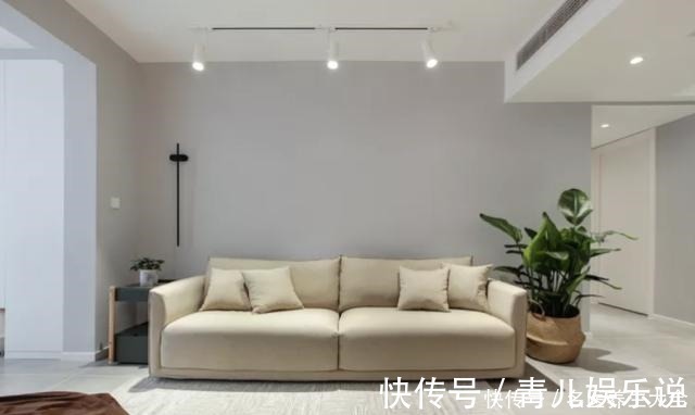 茶几|100平婚房,不要电视墙不买茶几!全屋极简风,太明智了!晒晒!