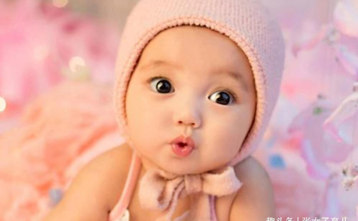 张女子|孩子近视,爸爸不许配眼镜,配一次摔一次,眼科医生:真是太无知