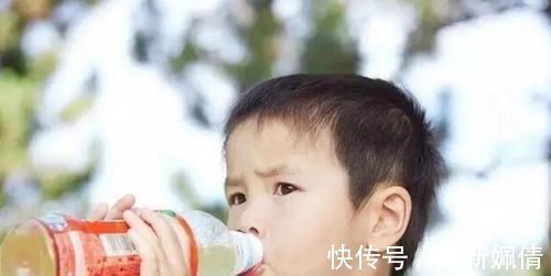 儿科医生|这5种食物被列入“黑榜”,儿科医生孩子再馋,父母也别买