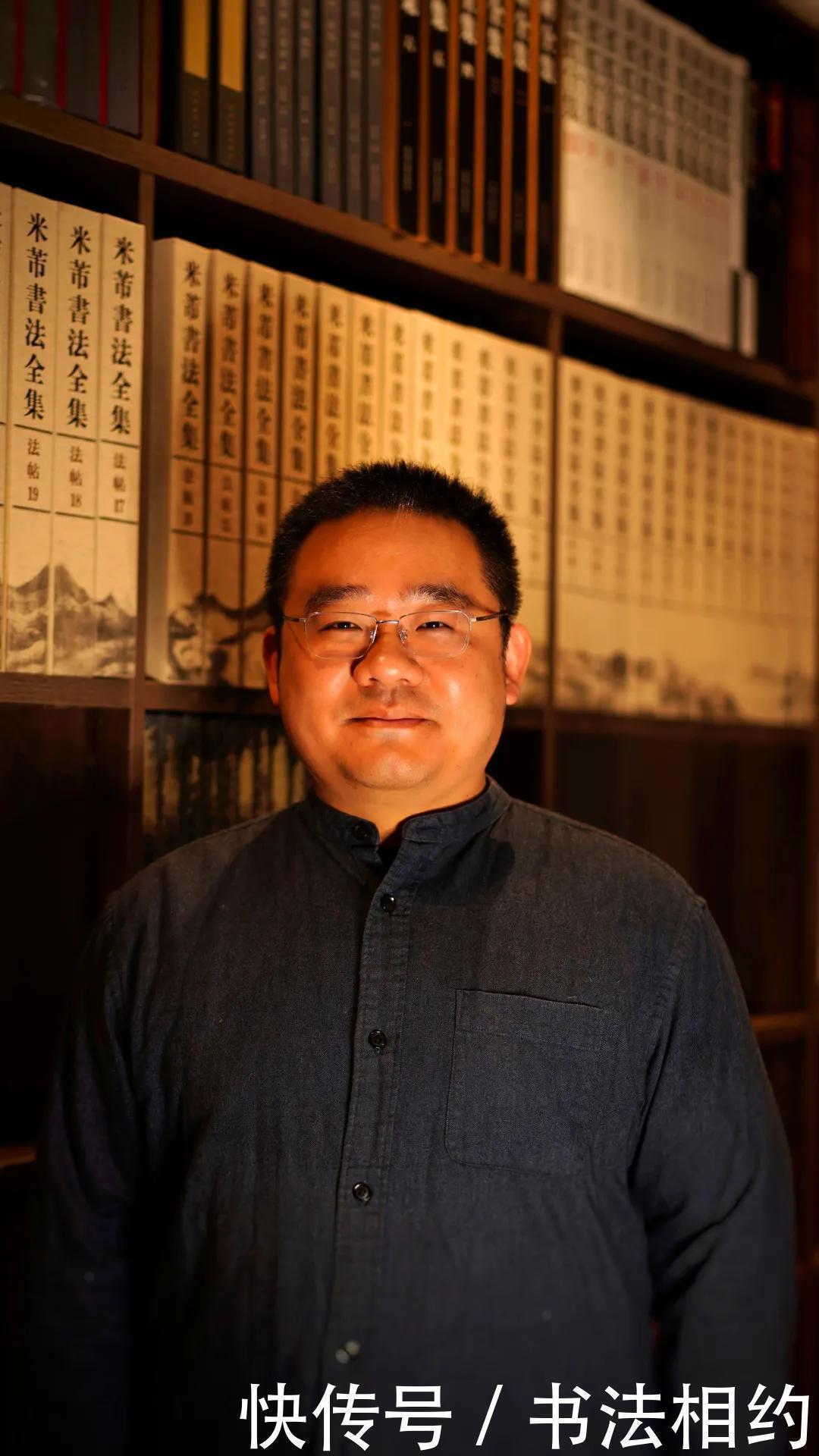 纸张!他第一次投兰亭奖,一投便中,行书酣畅淋漓,沉着痛快,米意浓浓