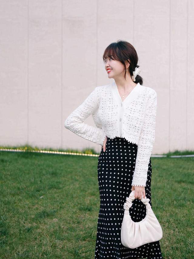 淑女鞋|小个子秋天的穿衣模板,从马甲到风衣全给你展示了,可以直接照搬