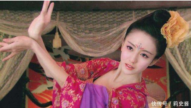 以杨玉环|杨贵妃的两个特殊嗜好,让她18年无孕,这两个习惯可能你也有