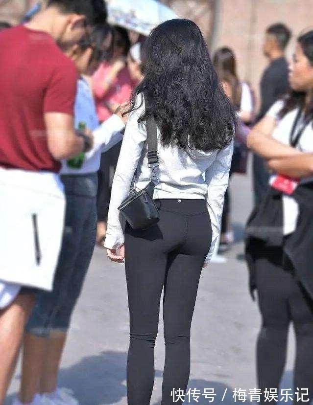 瑜伽裤|设计风格独特的瑜伽裤,减龄效果相当不错,令人难以拒绝