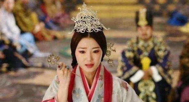 母仪天下|两次满门抄斩，两次都成功逃脱，她凭什么母仪天下46年