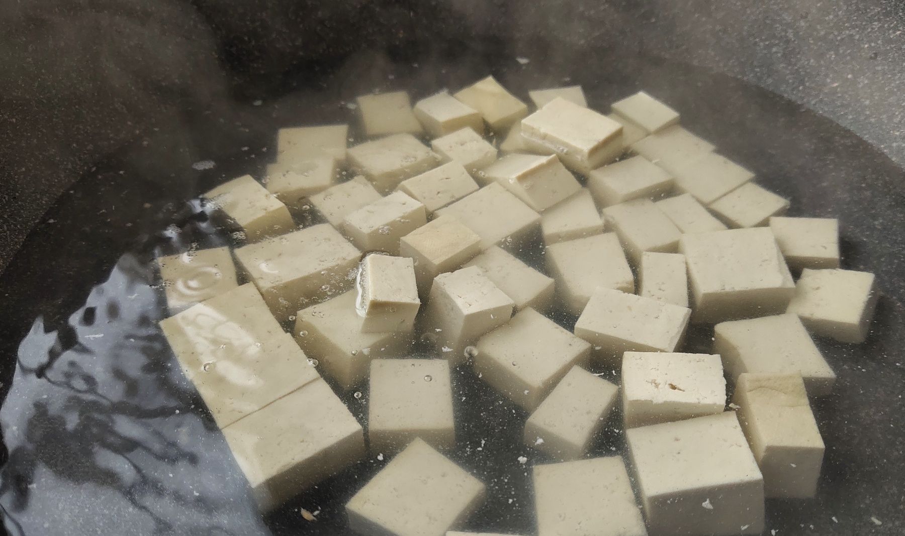 入冬后，我家吃10顿豆腐，8顿是这种做法，嫩滑入味，孩子上瘾了