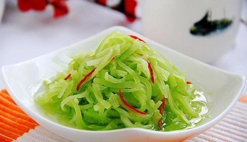 女性别太节俭，春天多吃3种食物，补血益气，减肥瘦身，滋补身体