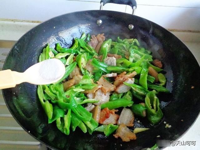 我家周末三餐，小炒肉配粗粮，营养美味贴秋膘，健康过秋天