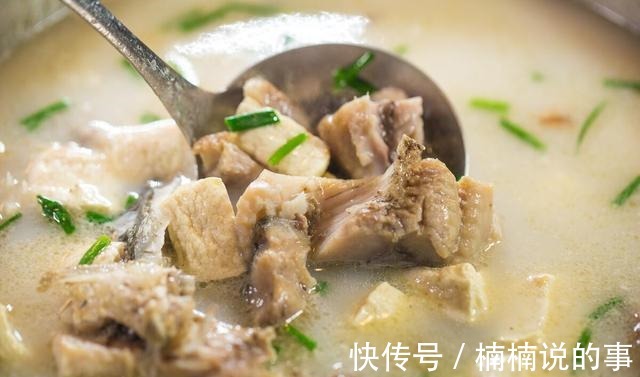 结缔组织 【茜茜护肤课堂】眼部肌肤的特点及造成眼部肌肤老化的原因!