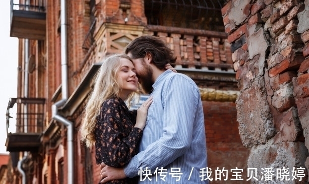 |BeamNG:搞笑碰撞测试,模拟满载假人的大巴车发生撞车事故