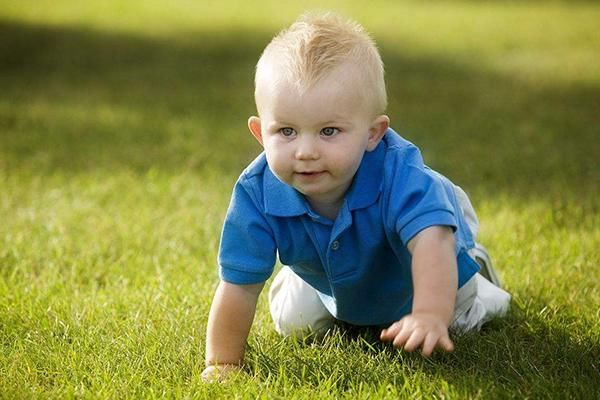 妈妈们|别忙着反对老人 现代女性也有3个育儿误区 很多妈妈还习以为常