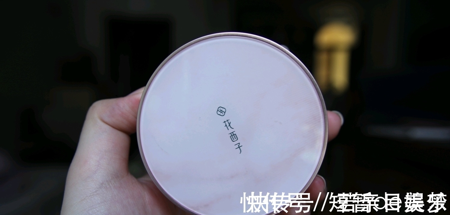 口红 “国货之光”花西子散粉遭吐槽,这几支口红却意外受到好评