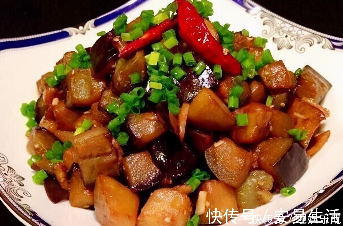 女性担心自己老太快，要多吃以下美食，排出毒素，有益健康