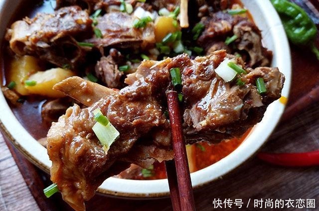  牛肉|冬天吃肉，我常买它，比排骨便宜，比牛肉鲜香，炖一炖滋补又馋人