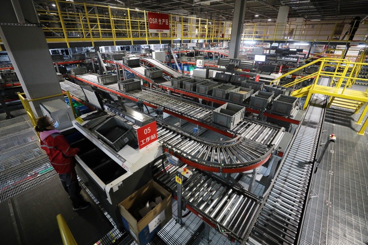 记者|您的快递到哪儿了？记者探访北京快递分拣中心