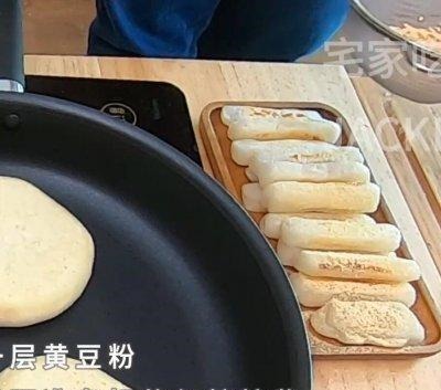 红糖糍粑,软糯香甜,外皮脆而不硬,糯叽叽的让人毫无抵抗力