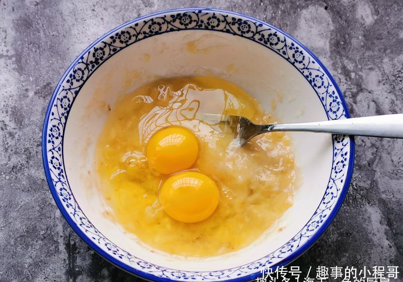 随手做的早餐饼,火了朋友圈,网友:香甜软糯又好吃,关键是简单