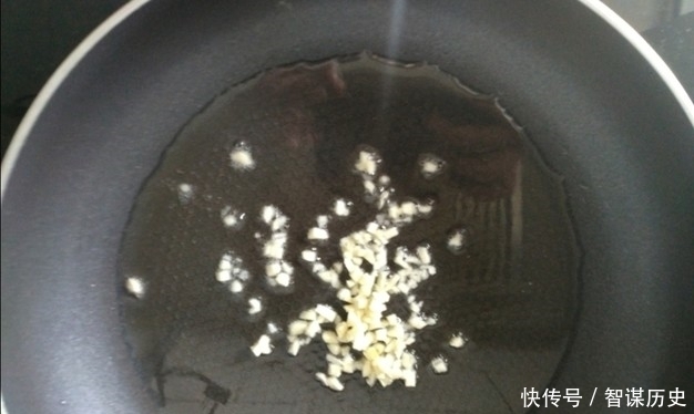 不管什么时候,土豆不能和它一起吃,美味也不行,家有小孩要注意