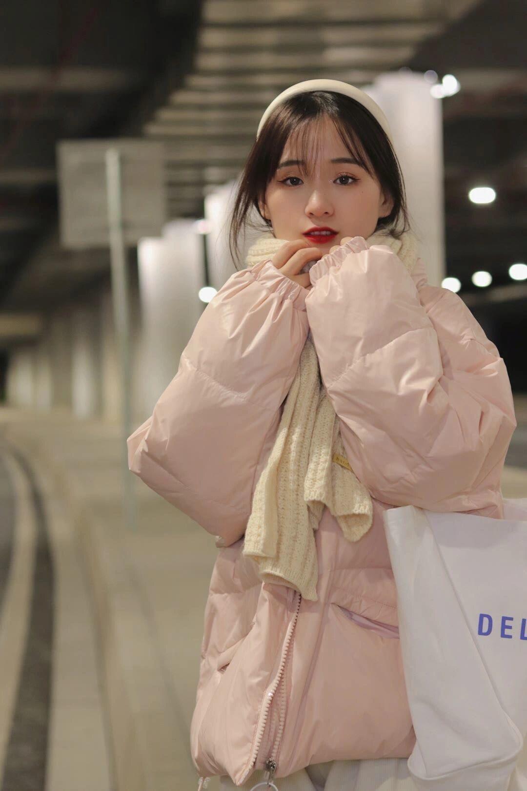 百搭|适合小个子女生的短款羽绒服,保暖温柔还显腿长,日常百搭不挑人