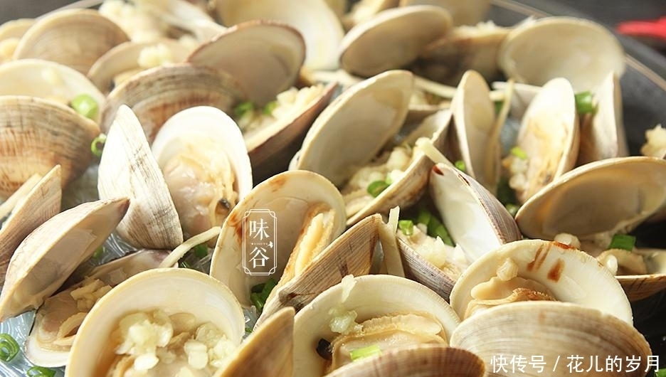 这海鲜春天最鲜嫩,和粉丝一起蒸,原汁原味又不失营养,老少都爱