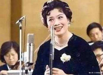 离世#2008年，因1万块朱逢博丈夫离世，骨灰放卧室，饭菜先给他