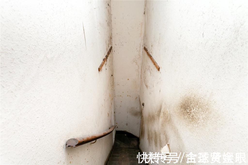 李嘉诚|伦敦三层小楼距白金汉宫不到4公里,为何仅售880万元?