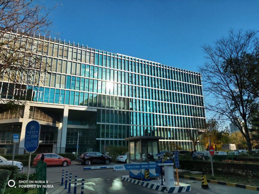 努比亚|实现全面屏的另一个方向 努比亚X全面评测