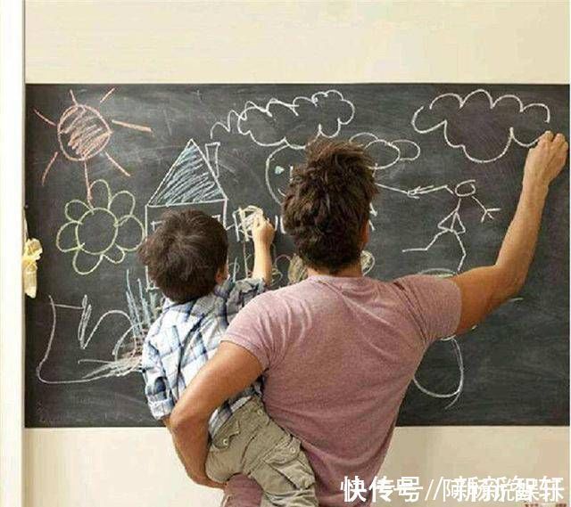 手机游戏|如果工资允许,建议给孩子们买这8个玩具,提高他们的智力和大脑,告别手机游戏