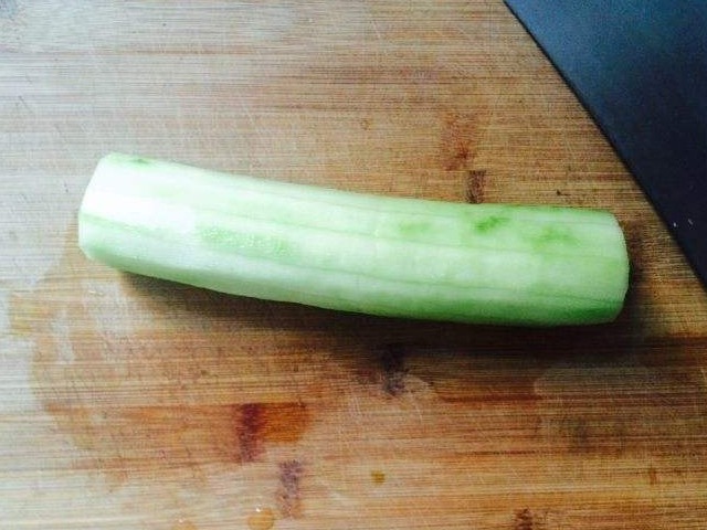 西红柿汁 食物也能当防晒霜,教你3招“晒不怕”的食疗方,美容养颜还祛斑