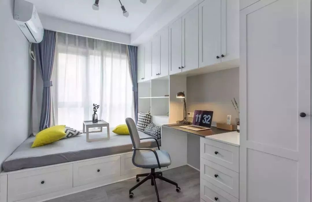 卧室|小卧室别再装榻榻米了,人家聪明人都这样设计,照样美观又实用!