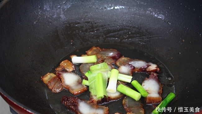 香干好吃的做法不是炒辣椒，试试此方法，简单快手，吃过都说好