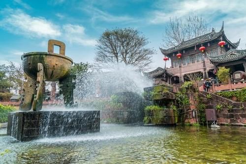 老年|别只知道西塘乌镇，国内这20个小众且原始的古镇一样值得去