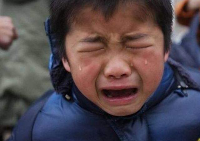 中国式|有一种狠毒叫“中国式逗娃”,家长请别和我的孩子这样开玩笑