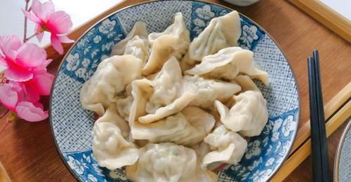 这馅的饺子很多人都没吃过,我家经常吃,特别香,好吃还不长胖