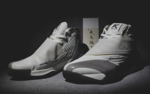 强度 它配置降级、它性能退步……可我依旧认为它是今夏最值得入手的实战鞋