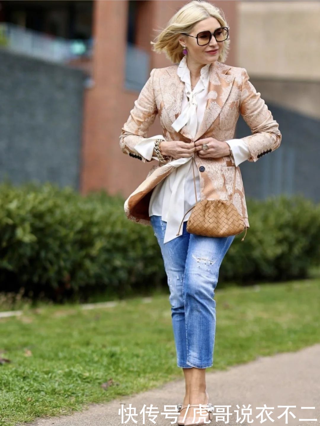 微胖|50岁微胖女性拒当“老阿姨”，学外国博主这么穿，轻松当个时髦精
