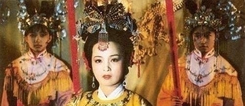 元妃&元春被弓弦绞死,凶手是谁王熙凤的一个梦给出了答案