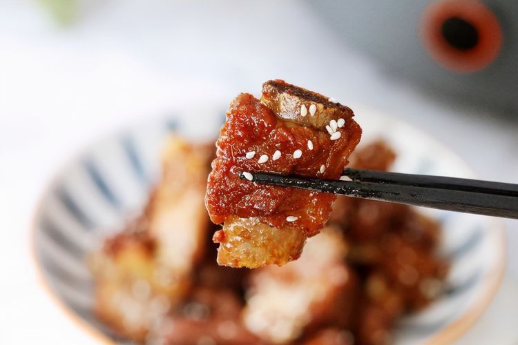 家庭版糖醋排骨，基本没难度，软烂可口吃不腻