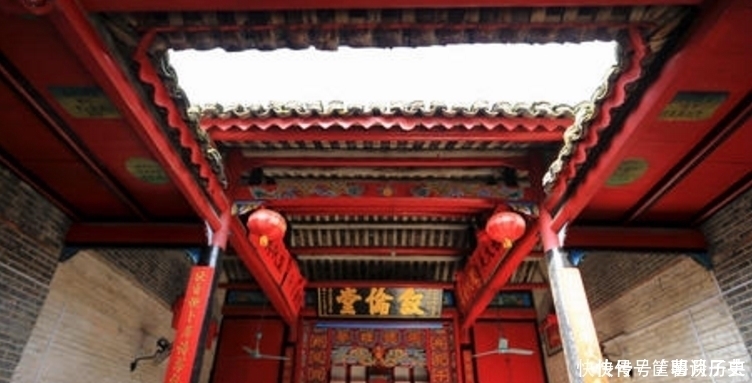 马姓家族出一上联:马超、马云、马化腾,王姓家族霸气回应