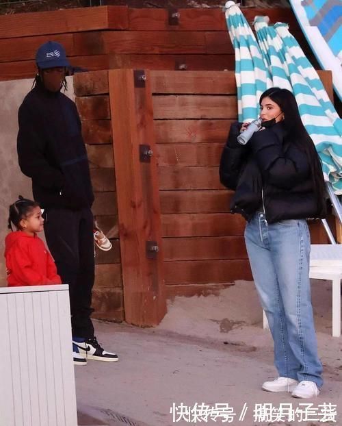 ts 莆看图做货?TS x 藤原浩联名“倒勾AJ1”曝新配色,实锤发售!