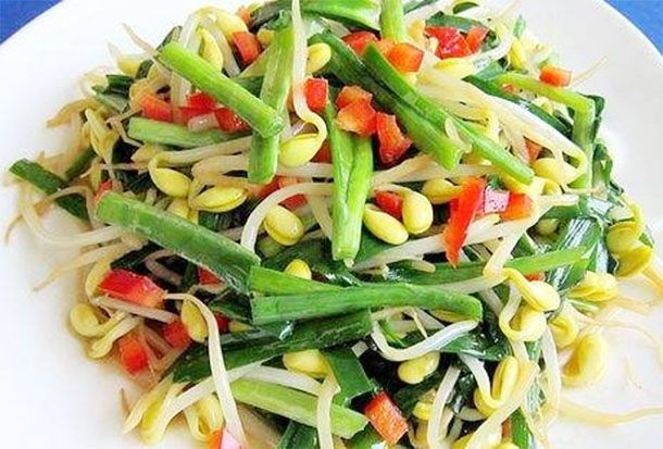 豆芽|老人孩子到了冬天经常消化不良没食欲，多吃爽口菜，鲜嫩营养开胃