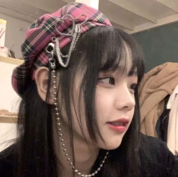 嫌弃|脸型“特别丑”的女生，几乎都会有这3个特点，全中的渣男都嫌弃