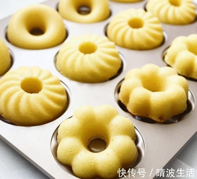 一款超颜值的甜甜圈蛋糕,一口能吃一个,绝对不夸张