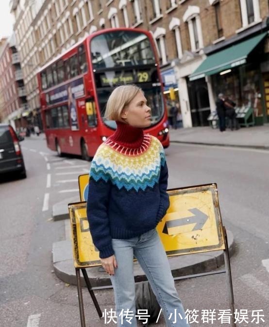 毛衣|毛衣+直筒裤才是今冬王者组合,多穿这些单品,时髦又好看