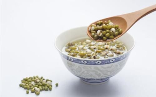 体内湿气重|体内湿气重了，百病生！这4种食物都是“排湿”能手，不妨一吃