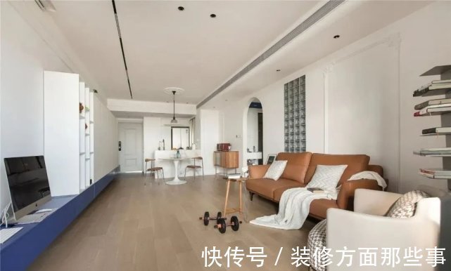 收纳|114m2简约温馨三居,白色+克莱因蓝的搭配,明净又高级!