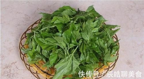 黄花菜|爱美女性每天坚持吃3种食物，疏通血管，延缓衰老，早吃早好